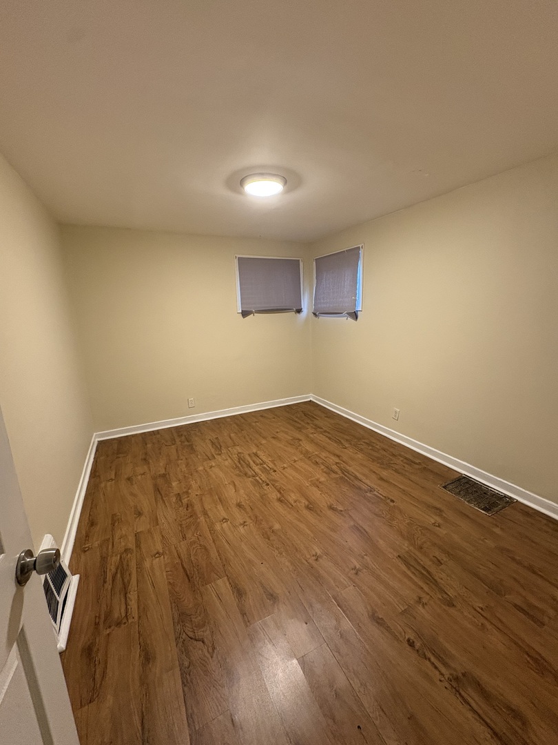 12420 S Normal Avenue Property Photo 10