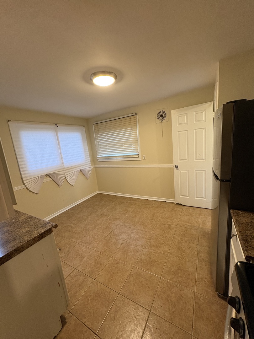 12420 S Normal Avenue Property Photo 13