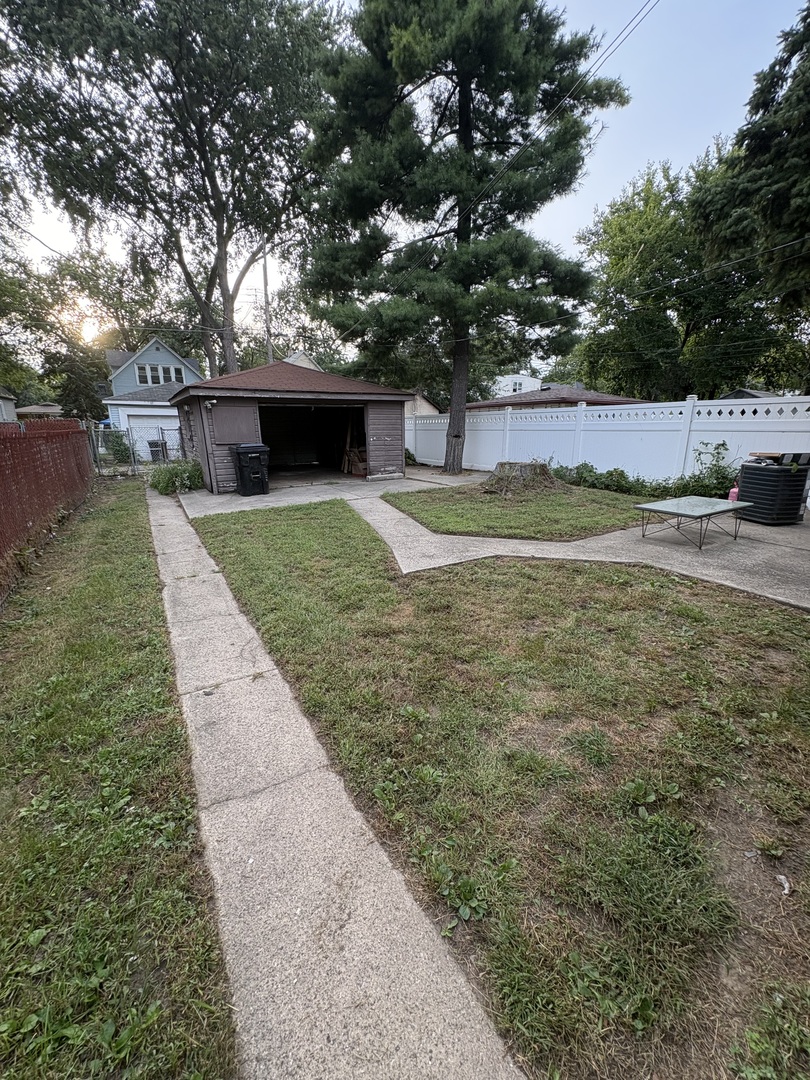 12420 S Normal Avenue Property Photo 20