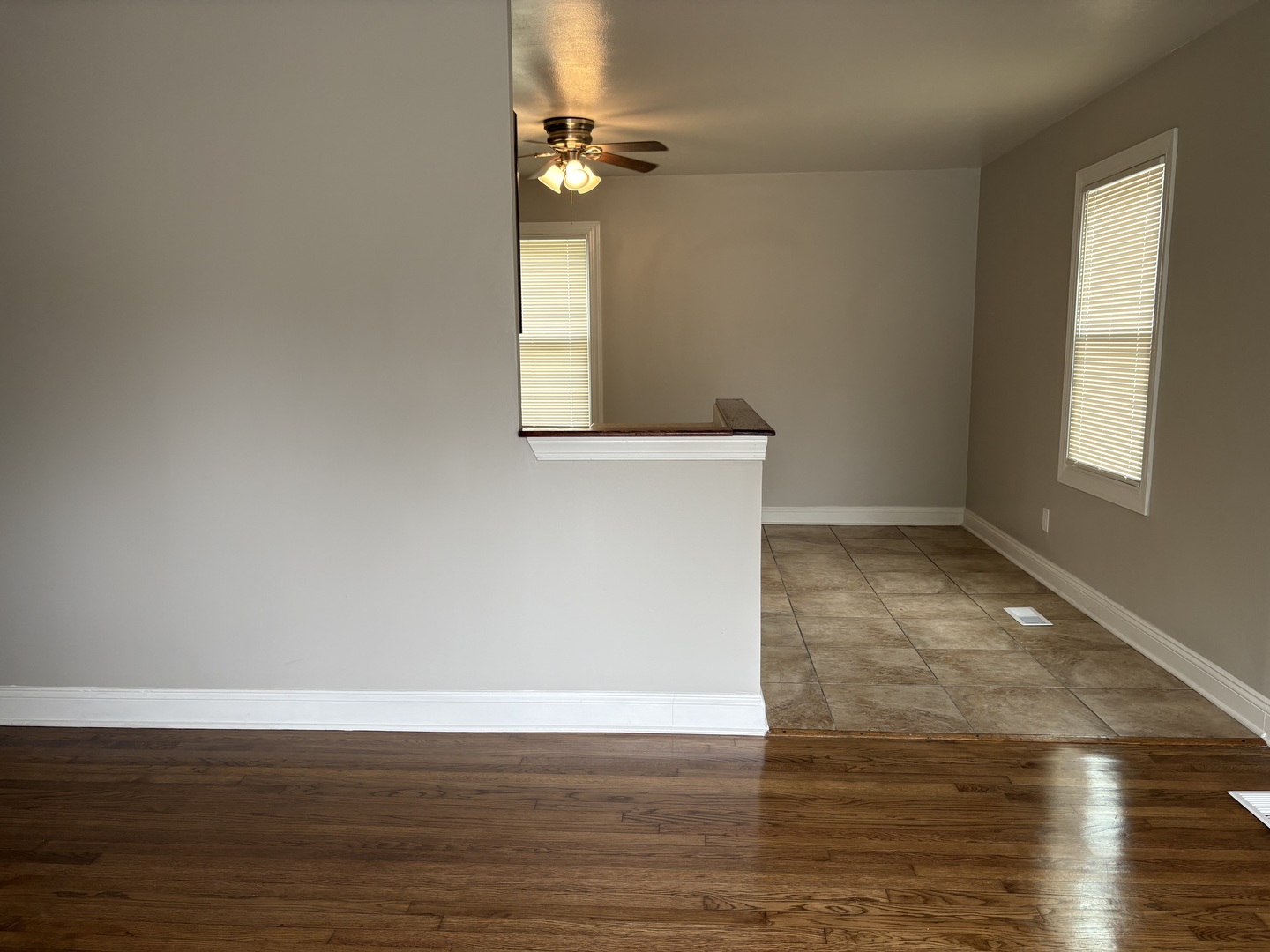 21734 Clyde Avenue Property Photo 4