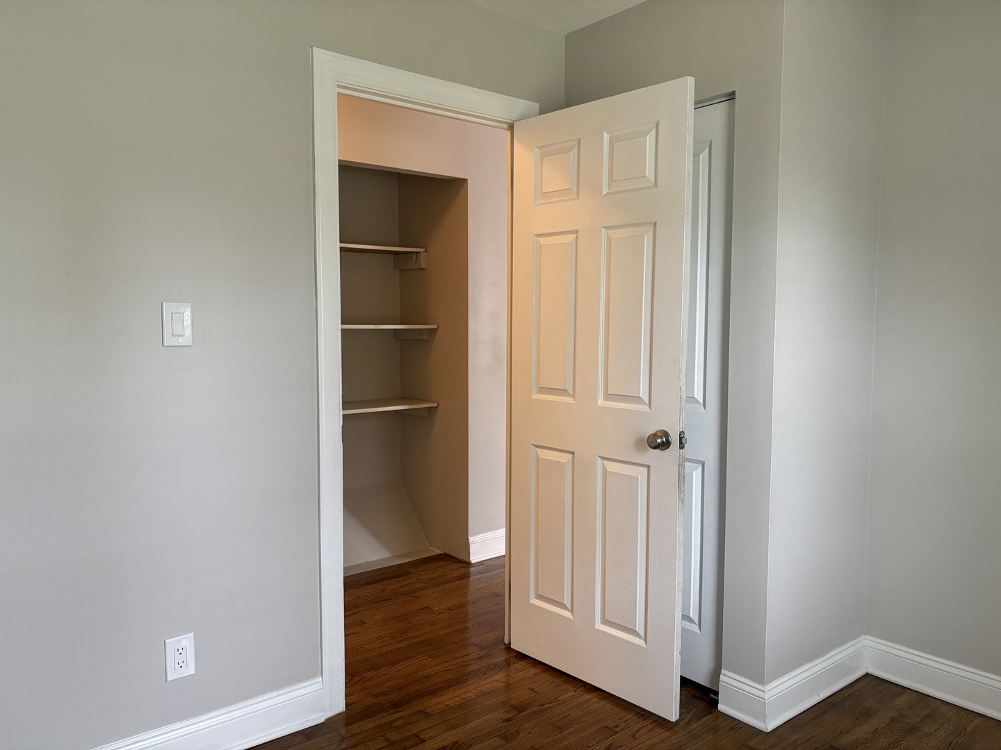 21734 Clyde Avenue Property Photo 14