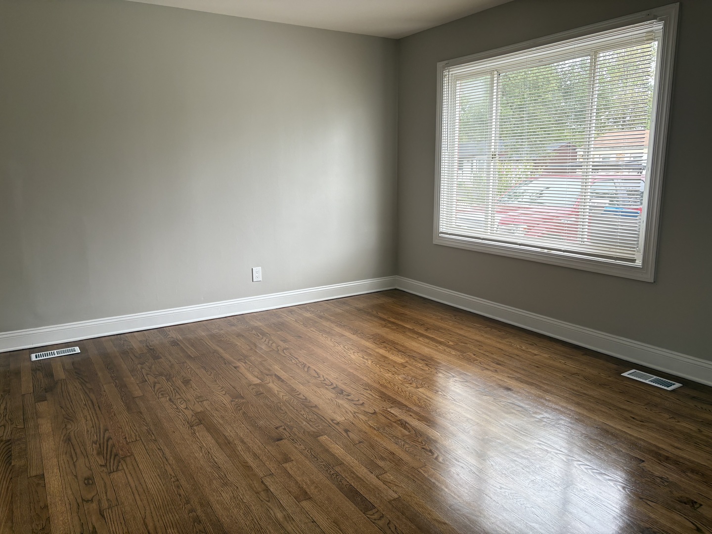 21734 Clyde Avenue Property Photo 21