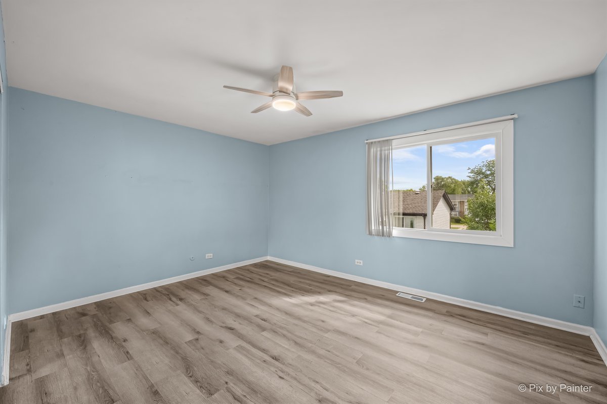 1485 Westbury Drive Property Photo 12