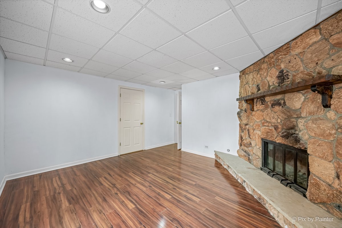 1485 Westbury Drive Property Photo 17