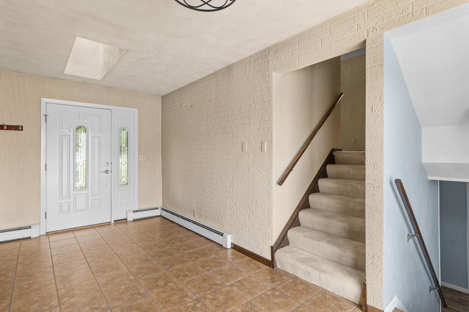 10319 58th Street Property Photo 4