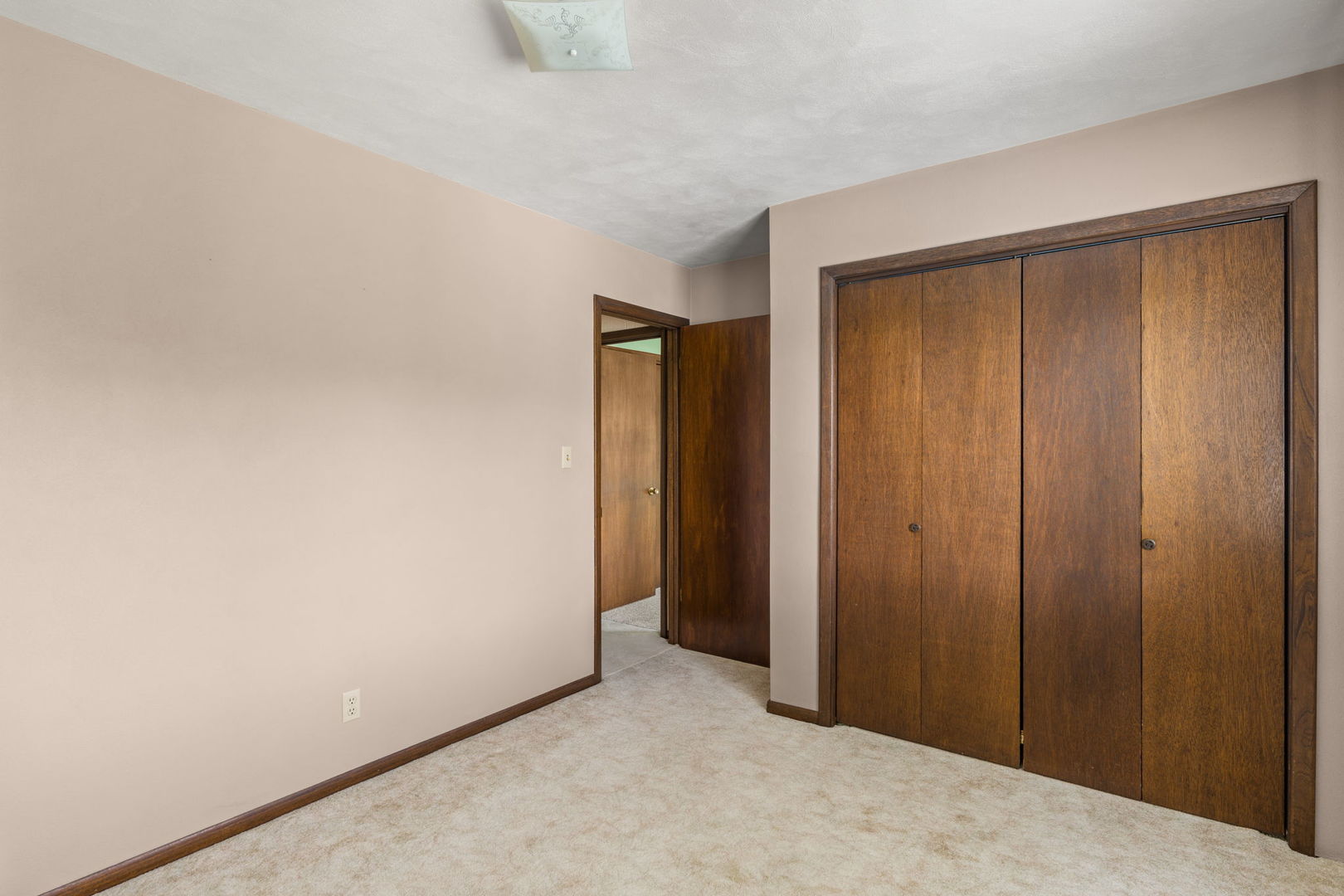 10319 58th Street Property Photo 16