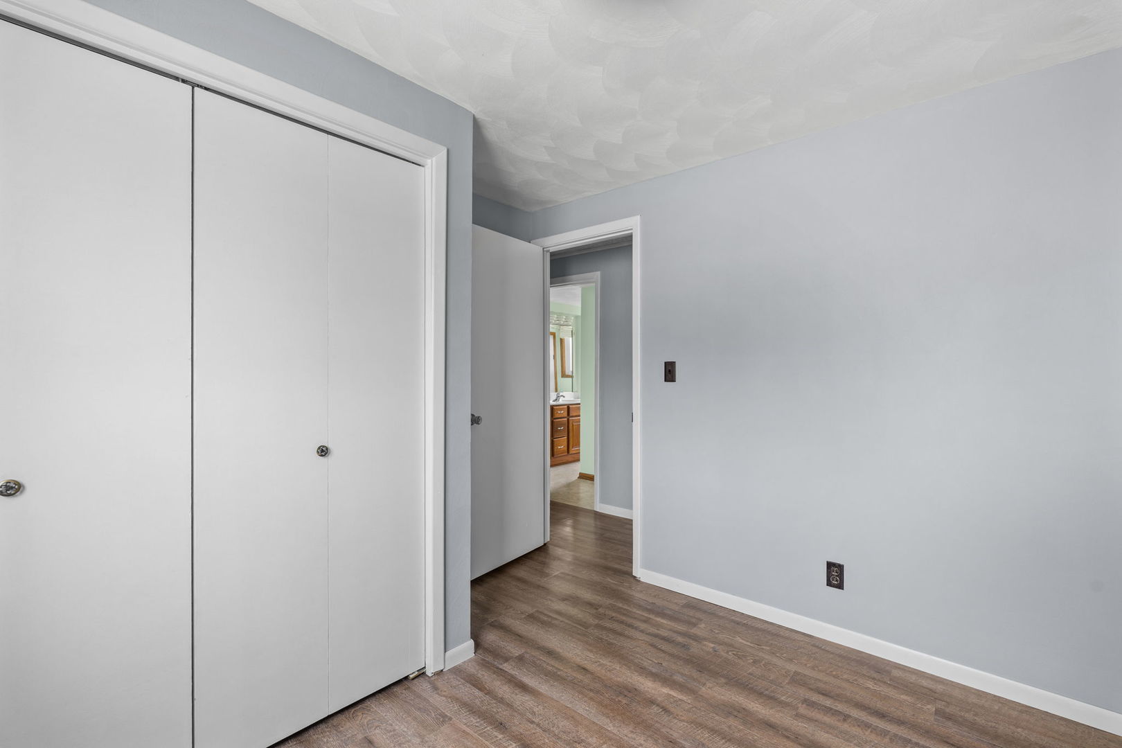 10319 58th Street Property Photo 23