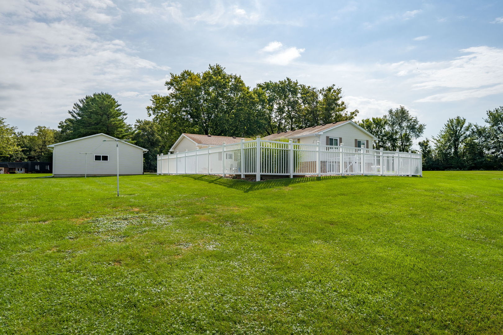 10319 58th Street Property Photo 52