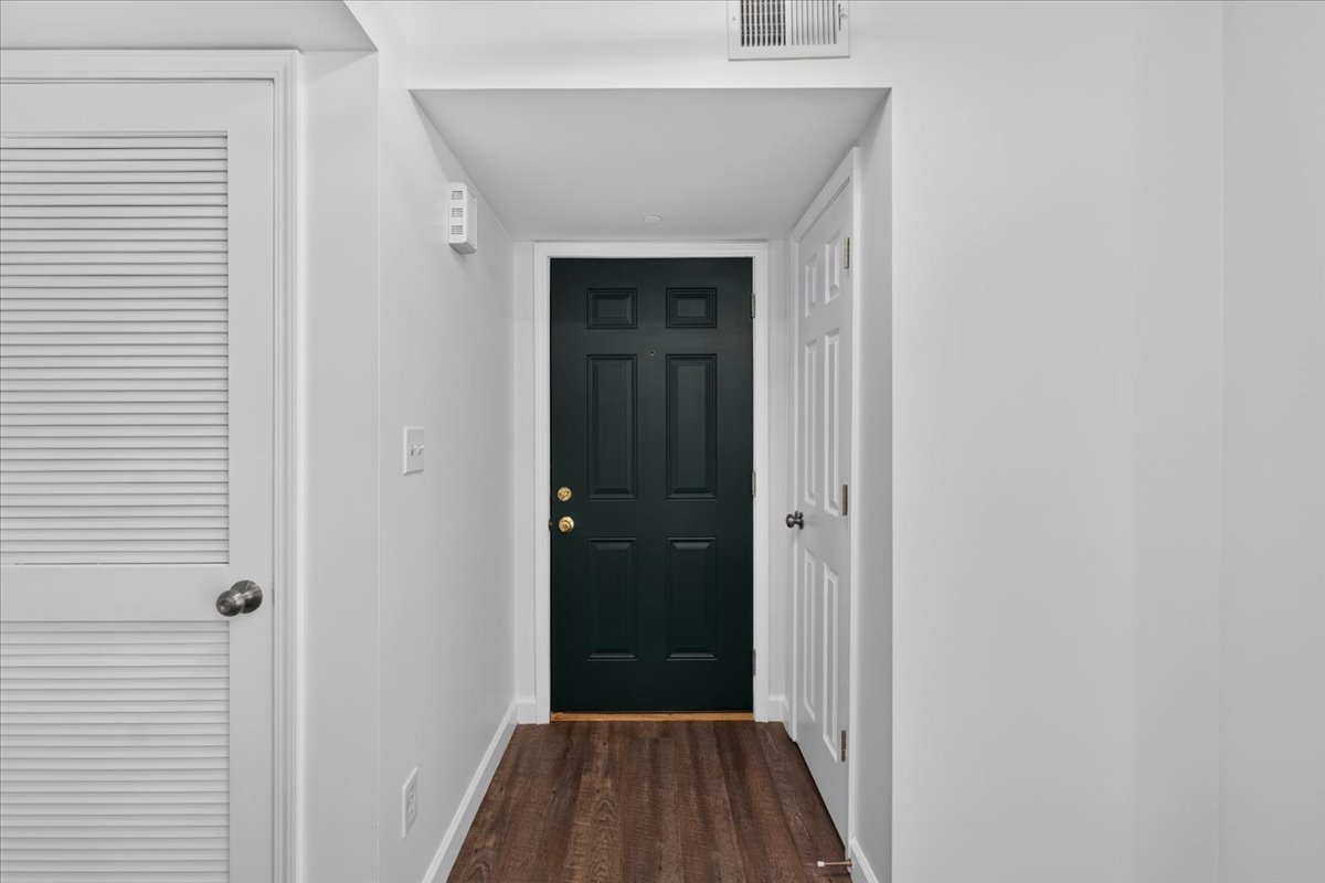 1141 Arbor Creek Drive 1d Property Photo 2