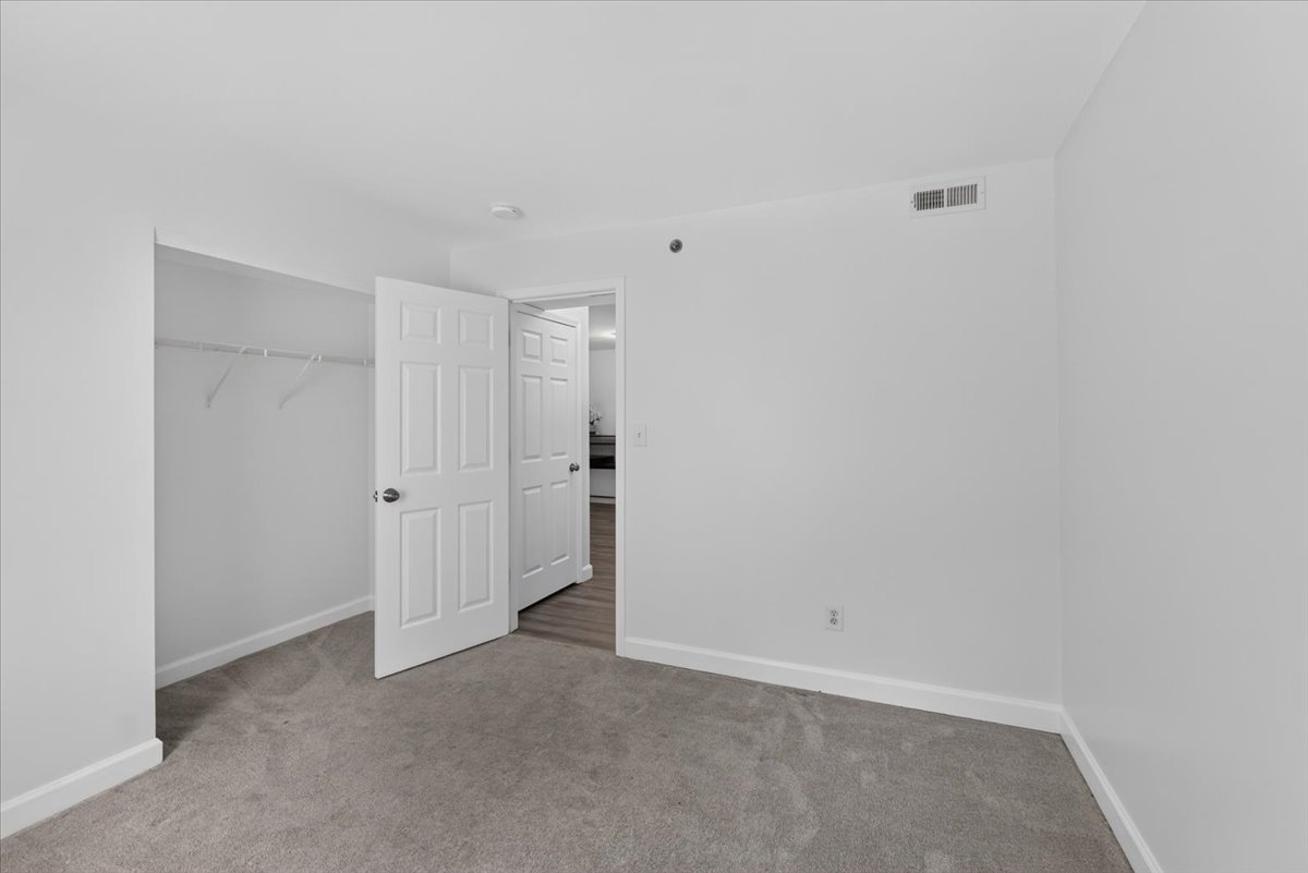 1141 Arbor Creek Drive 1d Property Photo 15