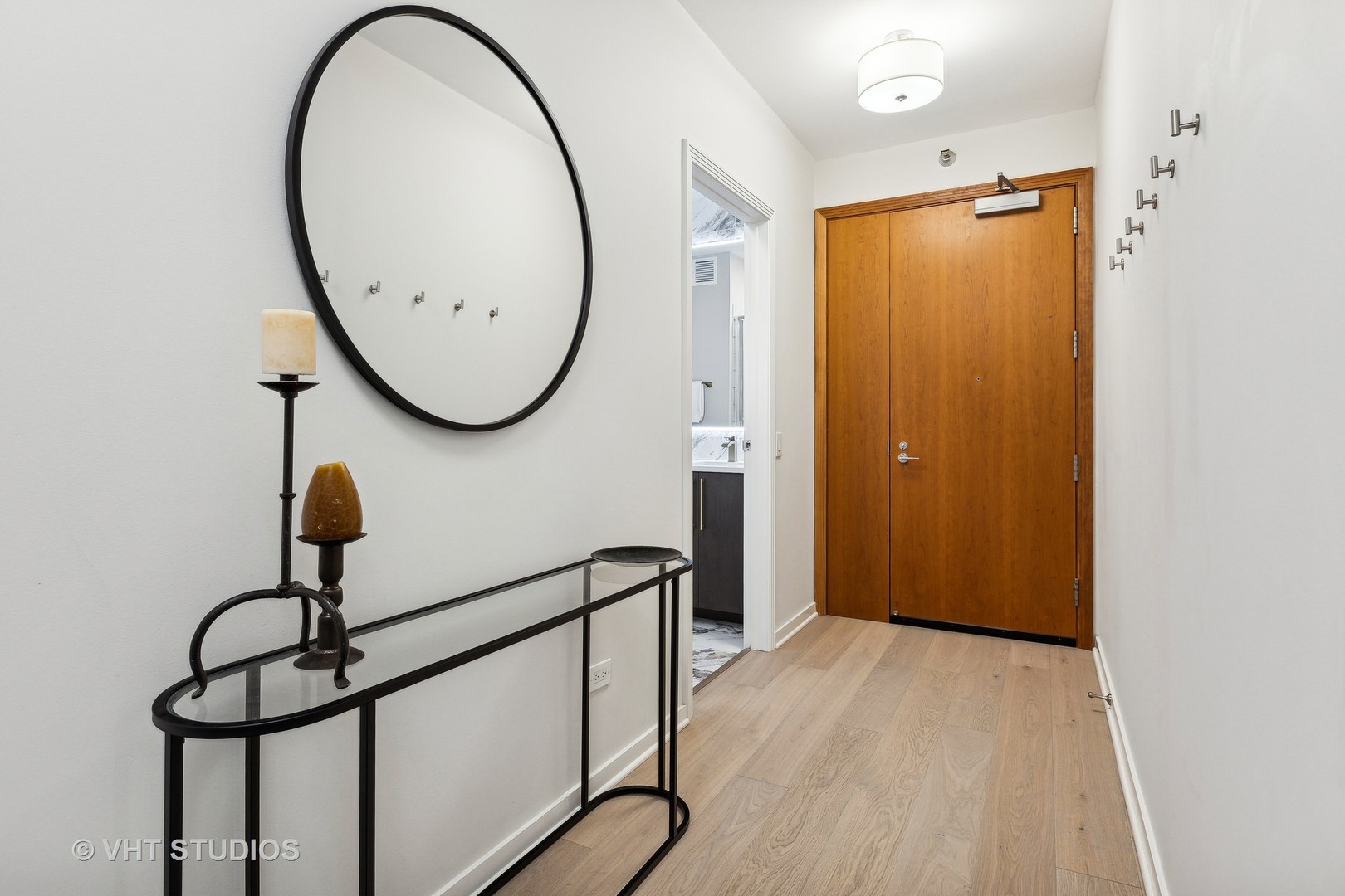 501 N Clinton Street 704 Property Photo 5
