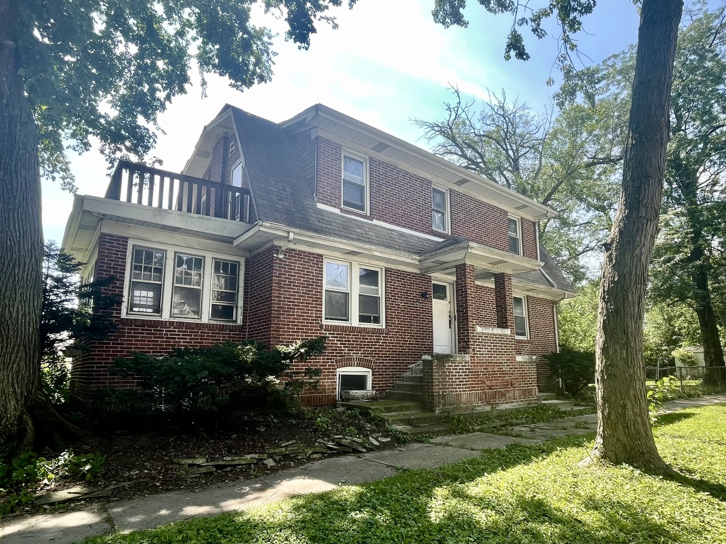 2158 N Nordica Avenue Property Photo 2
