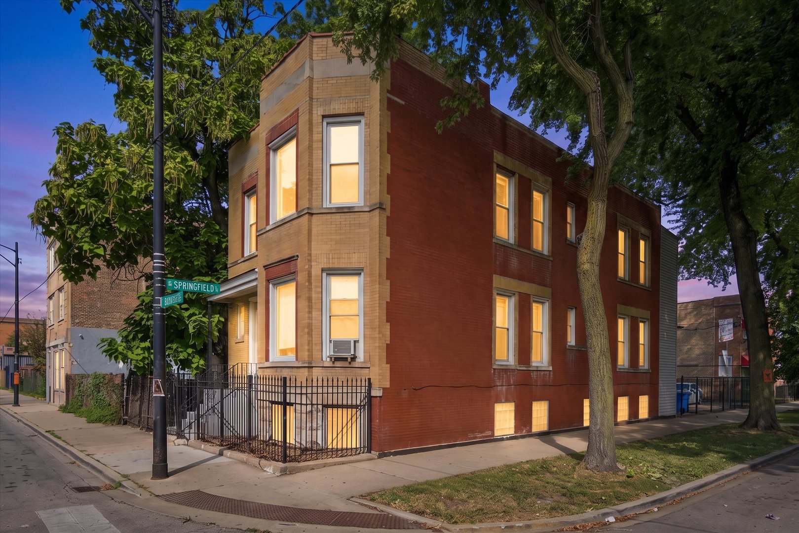 3900 W Division Street Property Photo 1