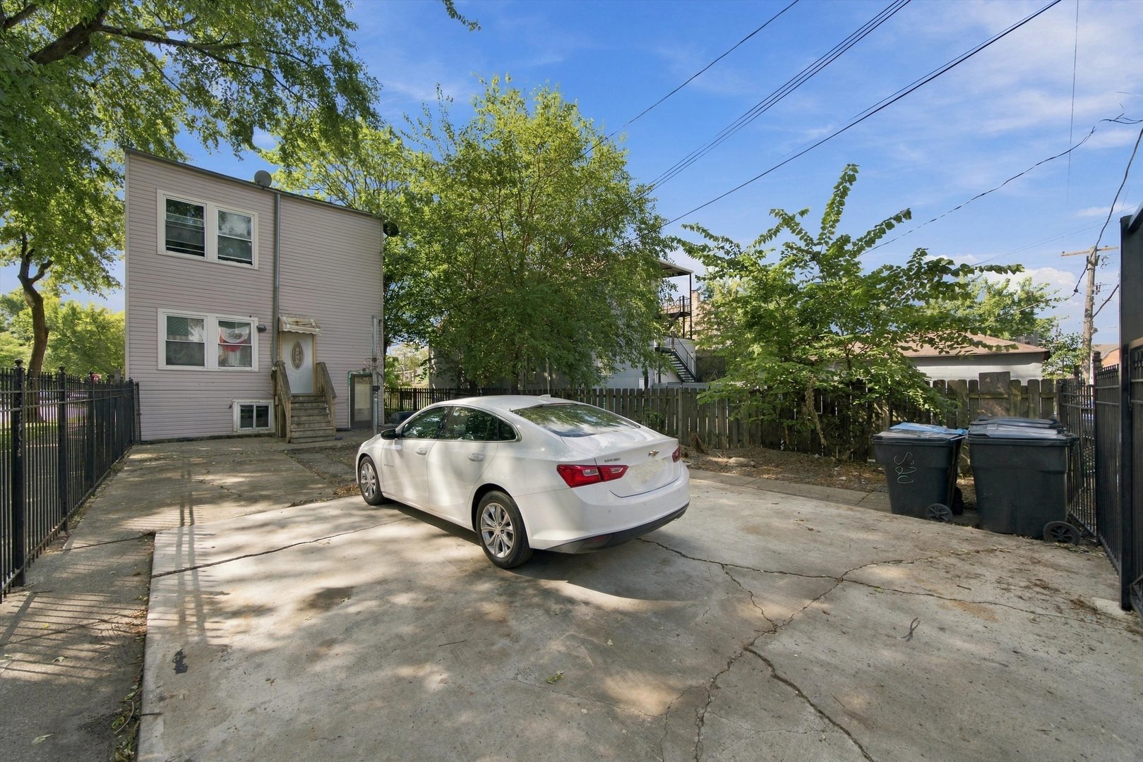 3900 W Division Street Property Photo 21