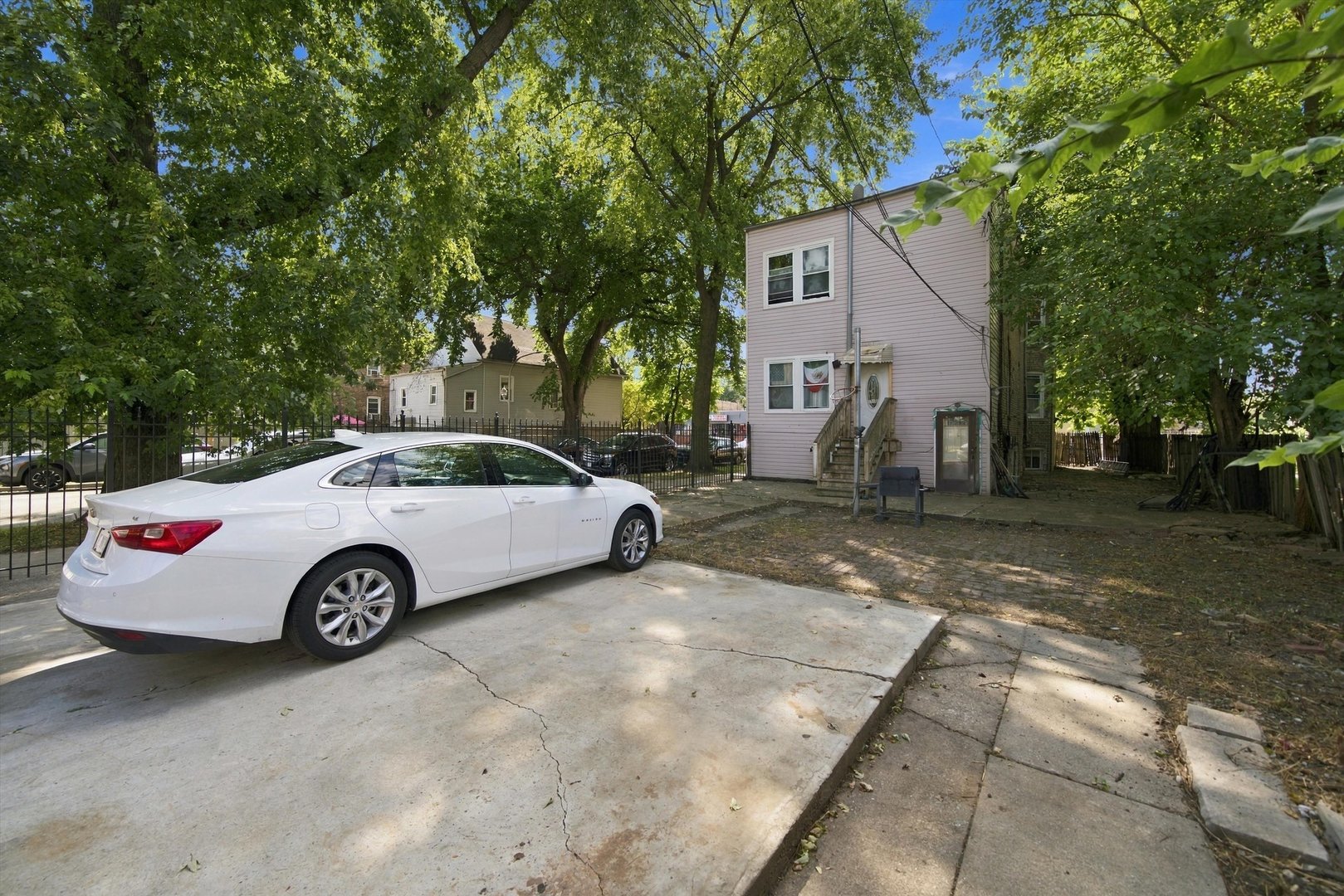 3900 W Division Street Property Photo 22
