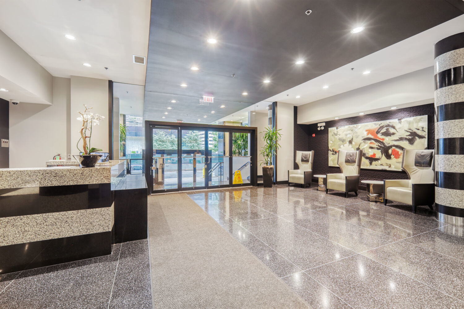 130 S Canal Street 419 Property Photo 6