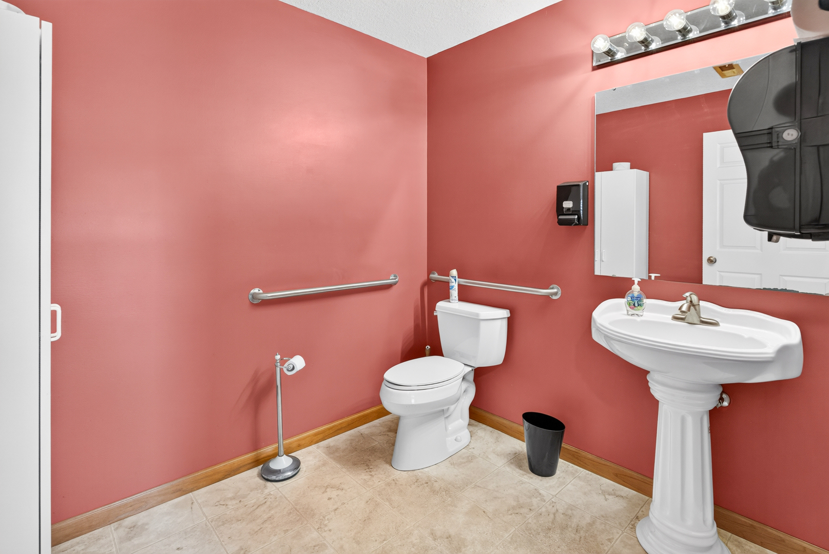 1960 S 21st Street Property Photo 26