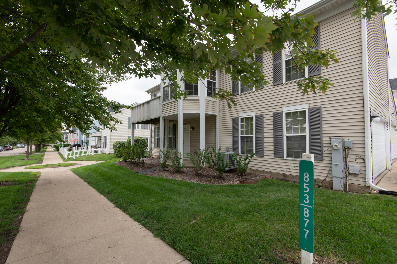867 Symphony Drive Property Photo 6