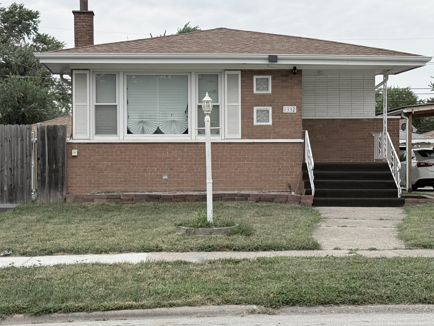 1332 Mackinaw Avenue Property Photo 3