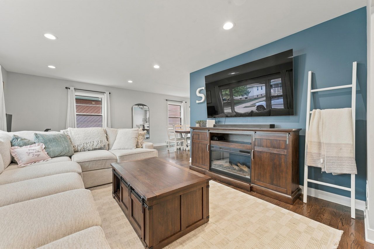 521 S Ann Street Property Photo 7