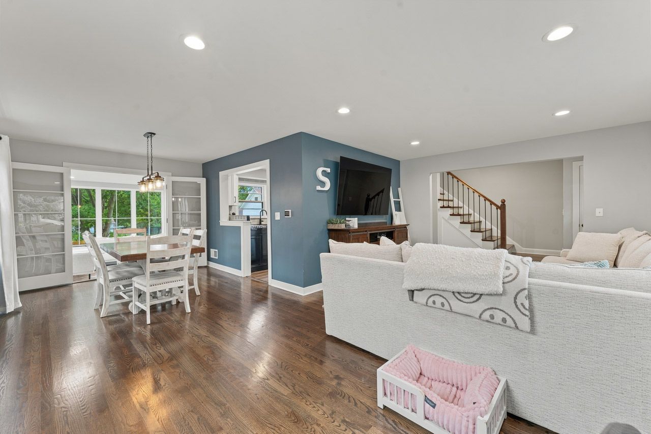 521 S Ann Street Property Photo 10