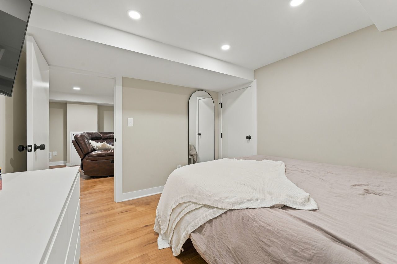 521 S Ann Street Property Photo 35
