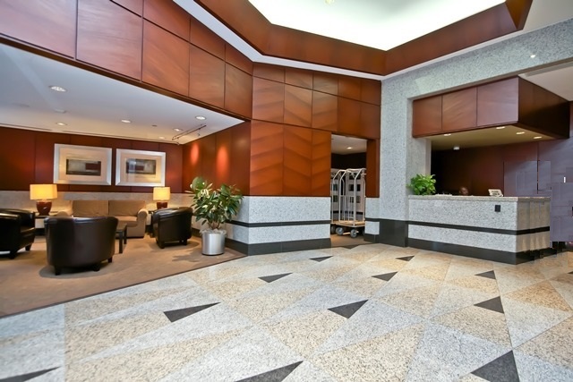 440 N Wabash Avenue 1005 Property Photo 2