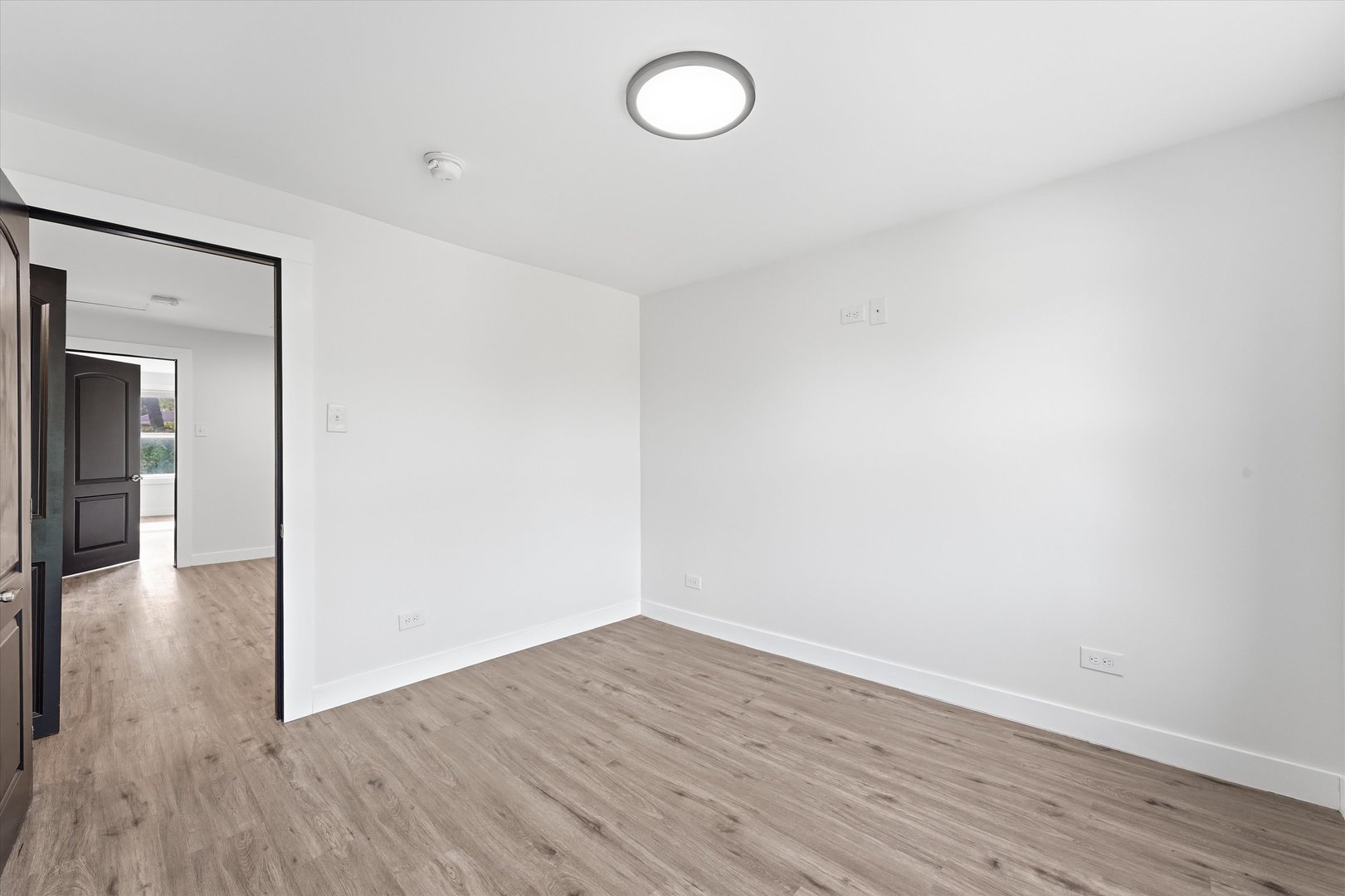 8942 S Aberdeen Street Property Photo 15