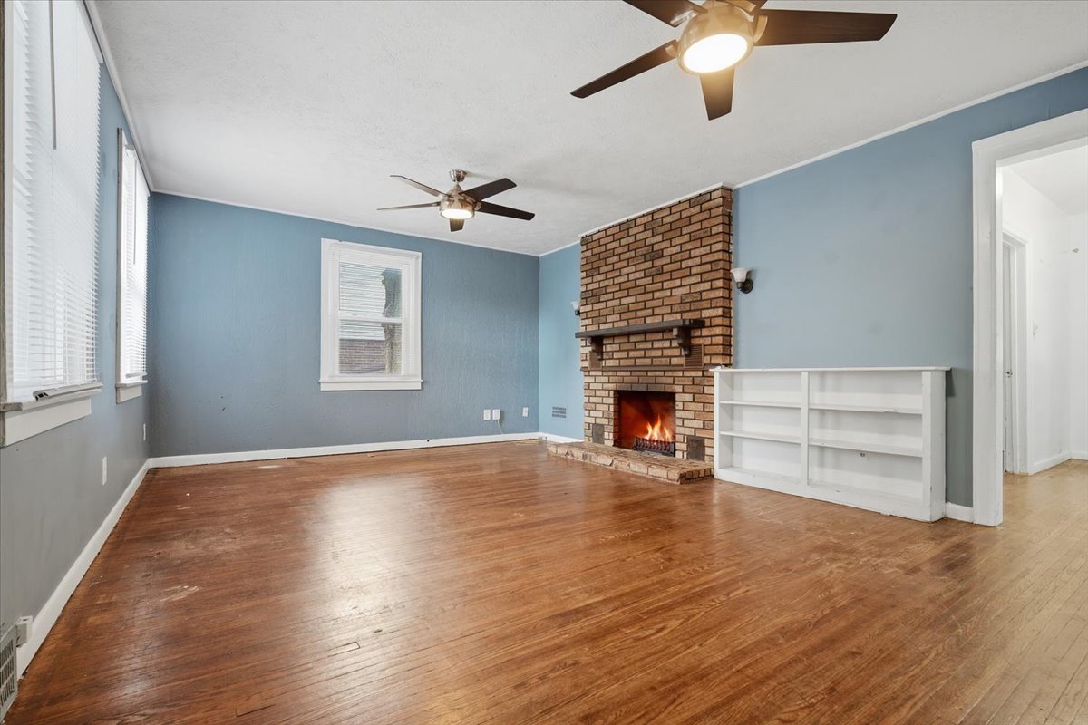 1112 West Avenue Property Photo 3