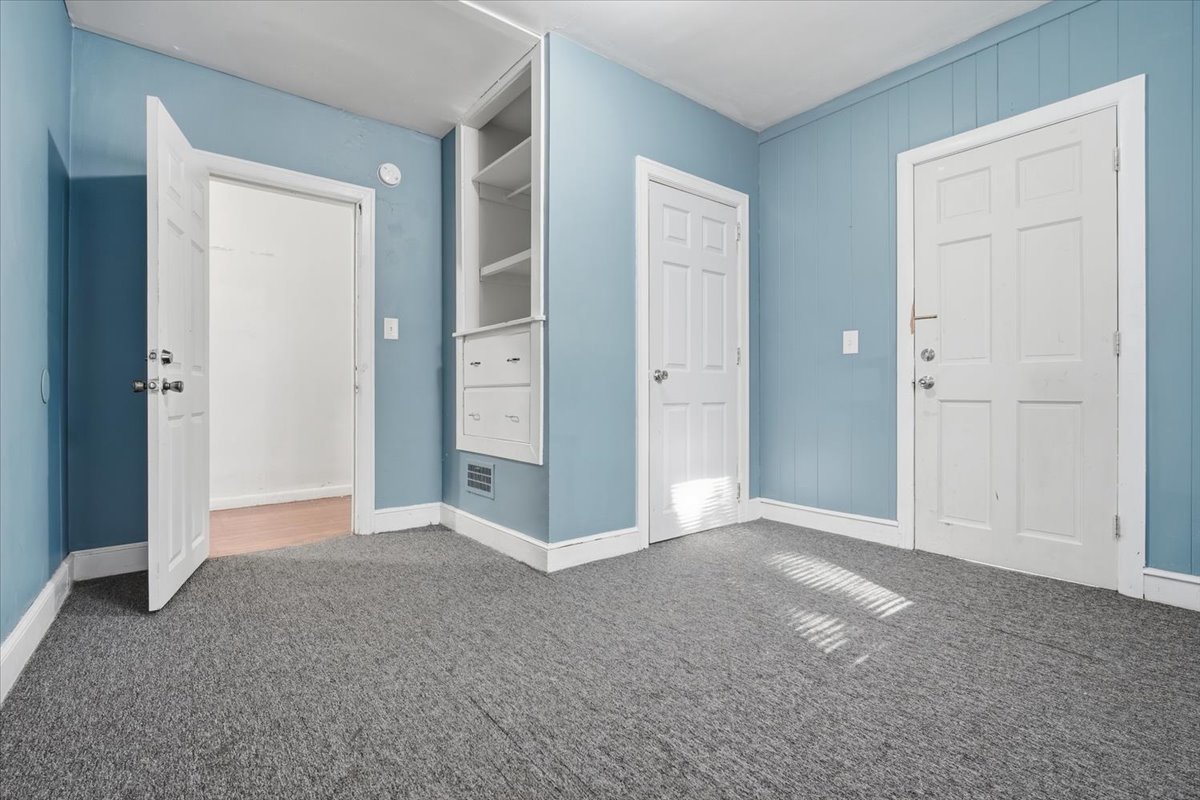 1112 West Avenue Property Photo 9