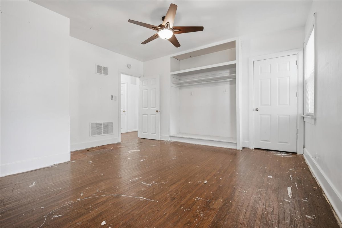 1112 West Avenue Property Photo 10