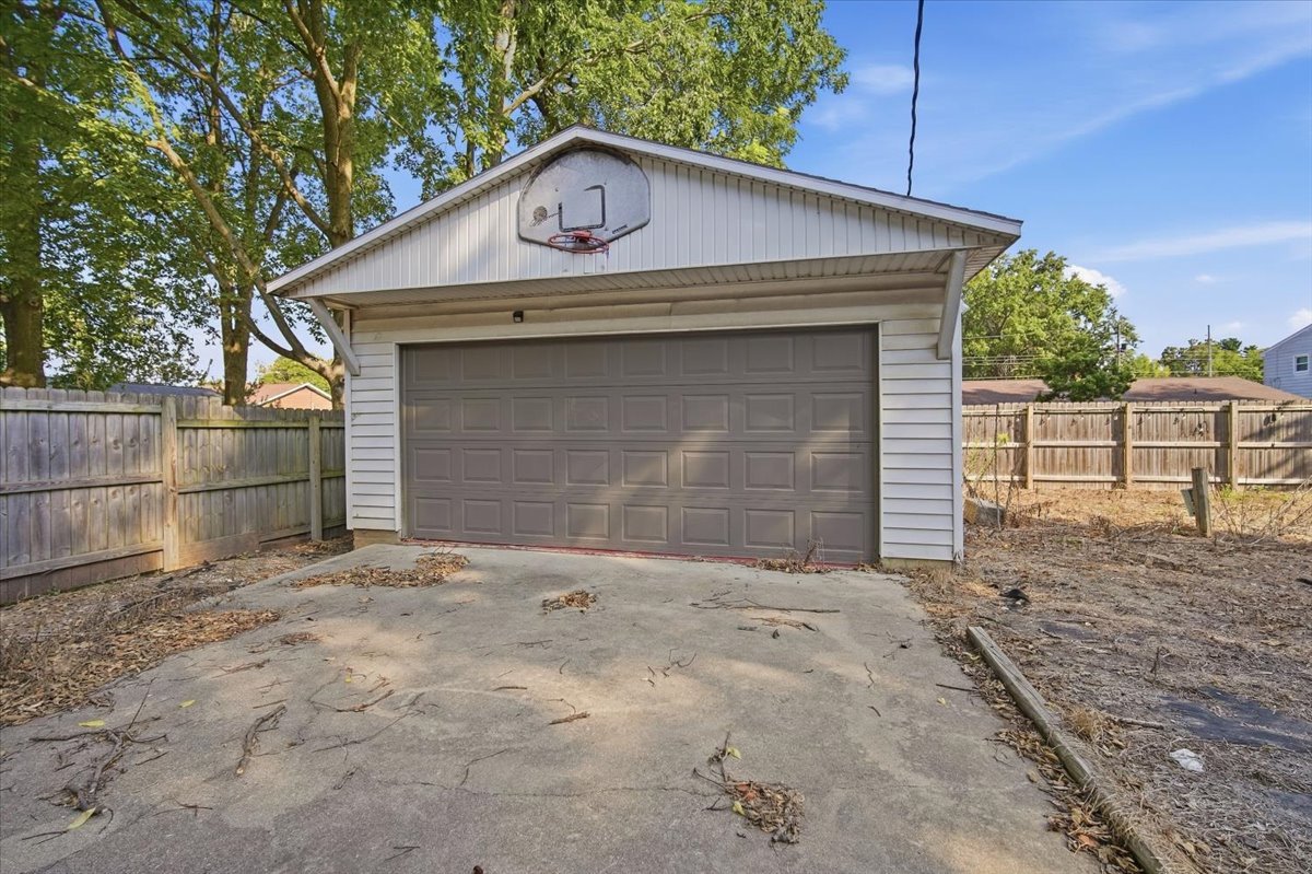 1112 West Avenue Property Photo 21