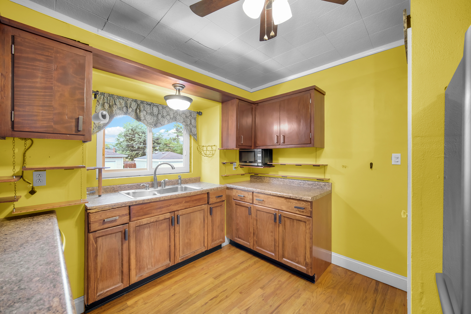 103 N Harvard Avenue Property Photo 10