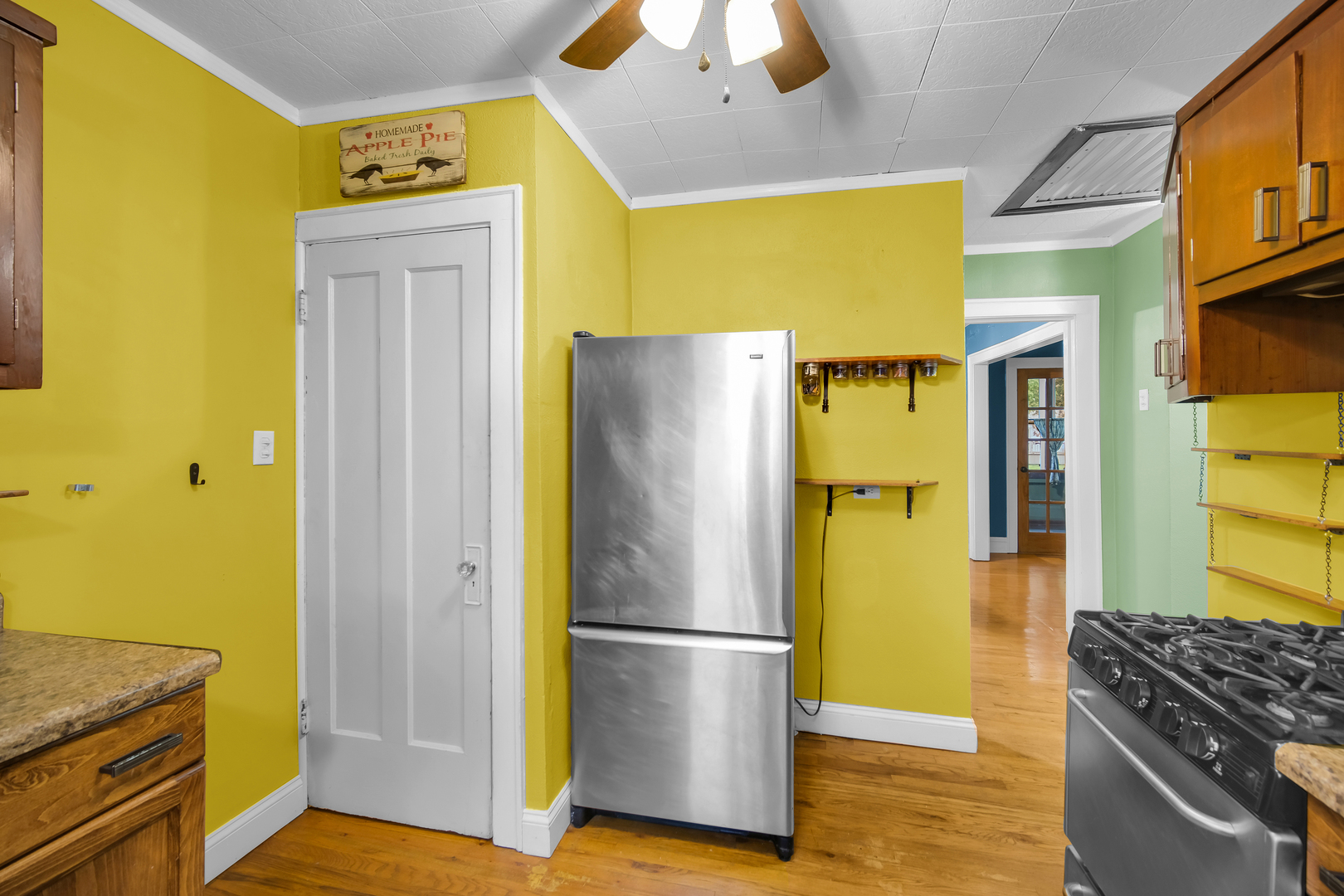 103 N Harvard Avenue Property Photo 12