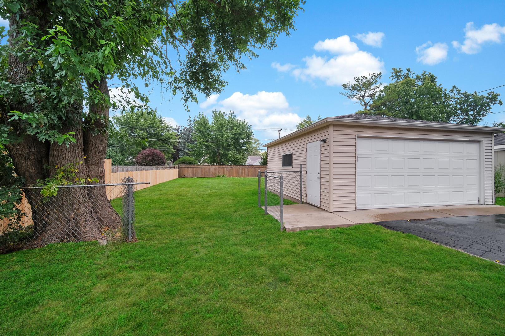 103 N Harvard Avenue Property Photo 23