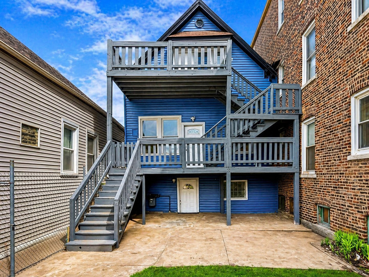 4329 S Wood Street Property Photo 1