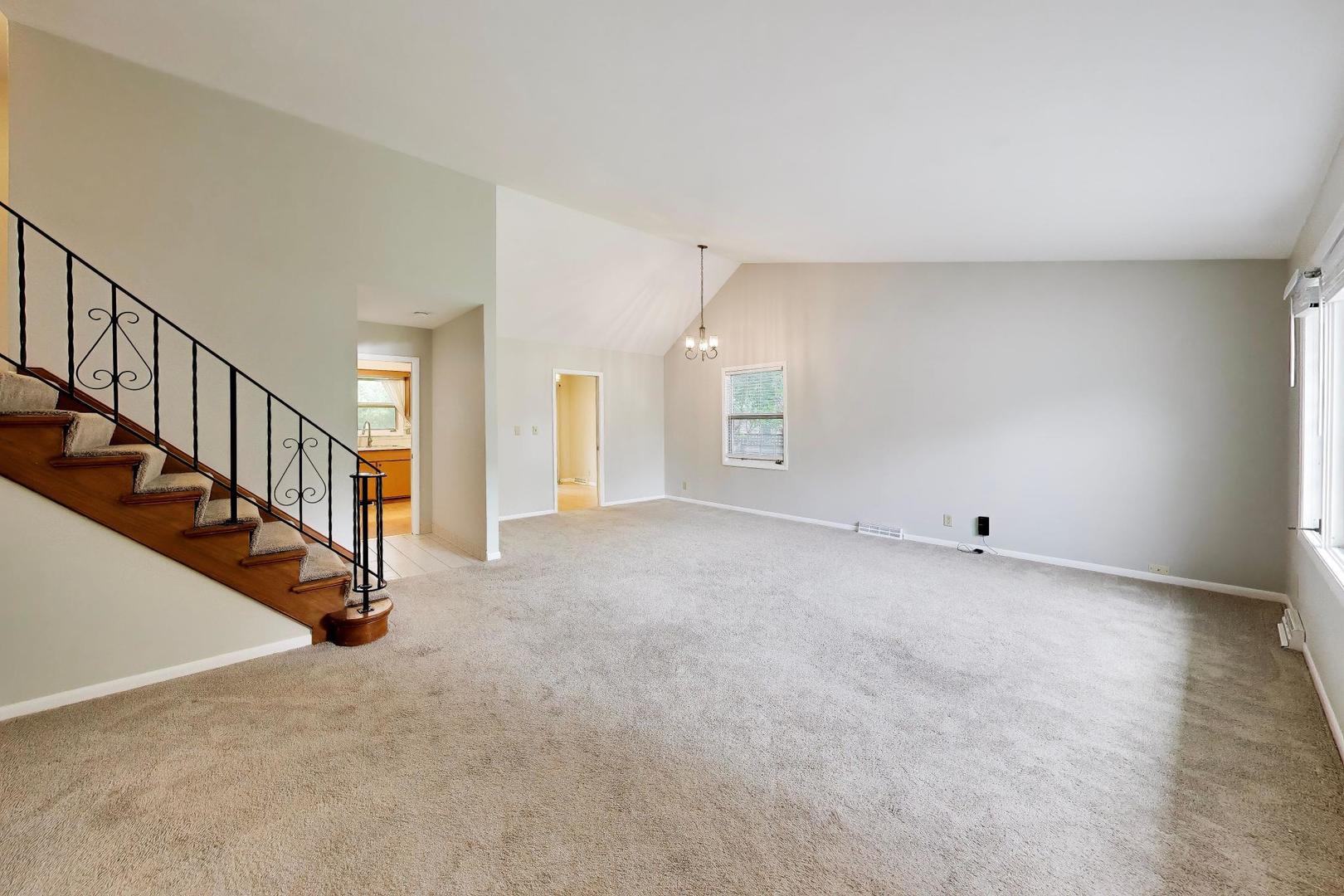 717 Cheever Avenue Property Photo 2