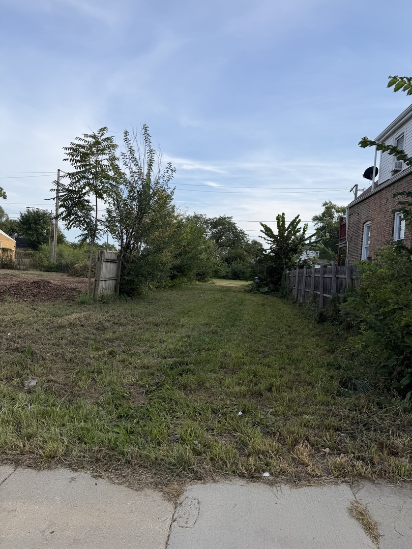 1207 W 71st Street Property Photo 1