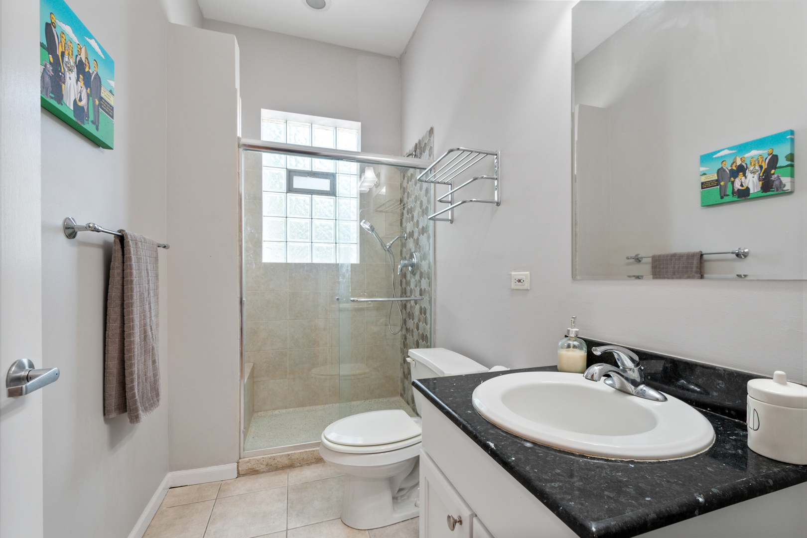 1702 W North Avenue A2 Property Photo 17