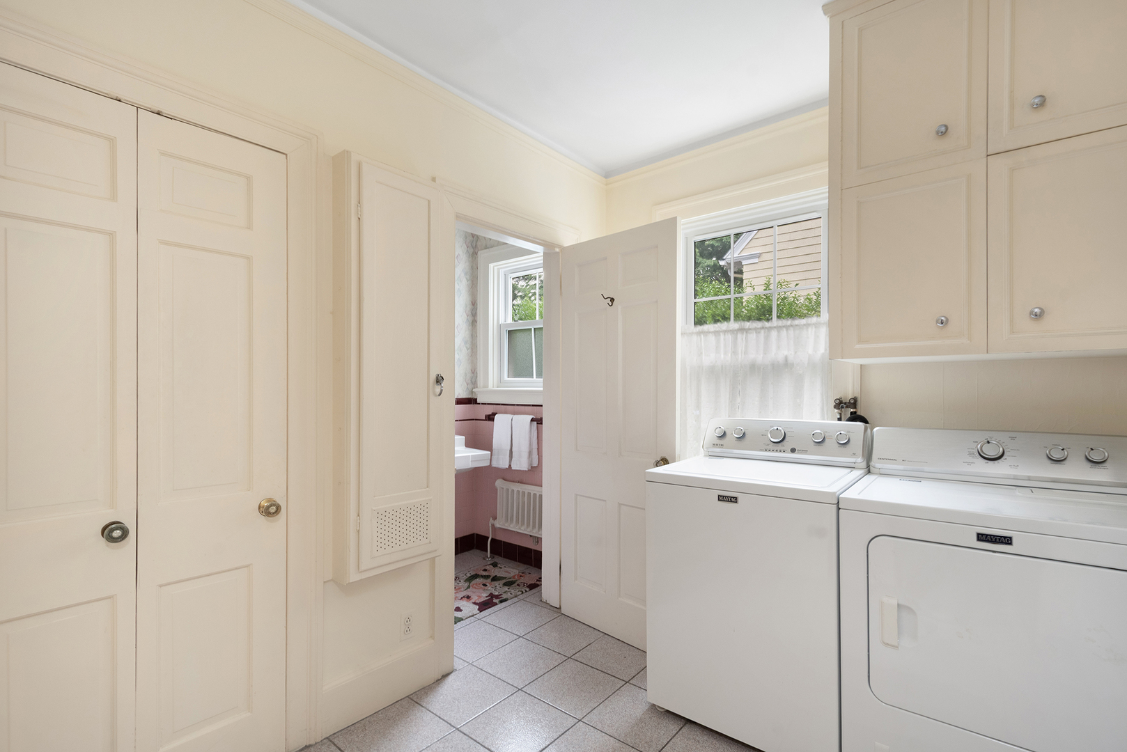 176 Cole Avenue Property Photo 27