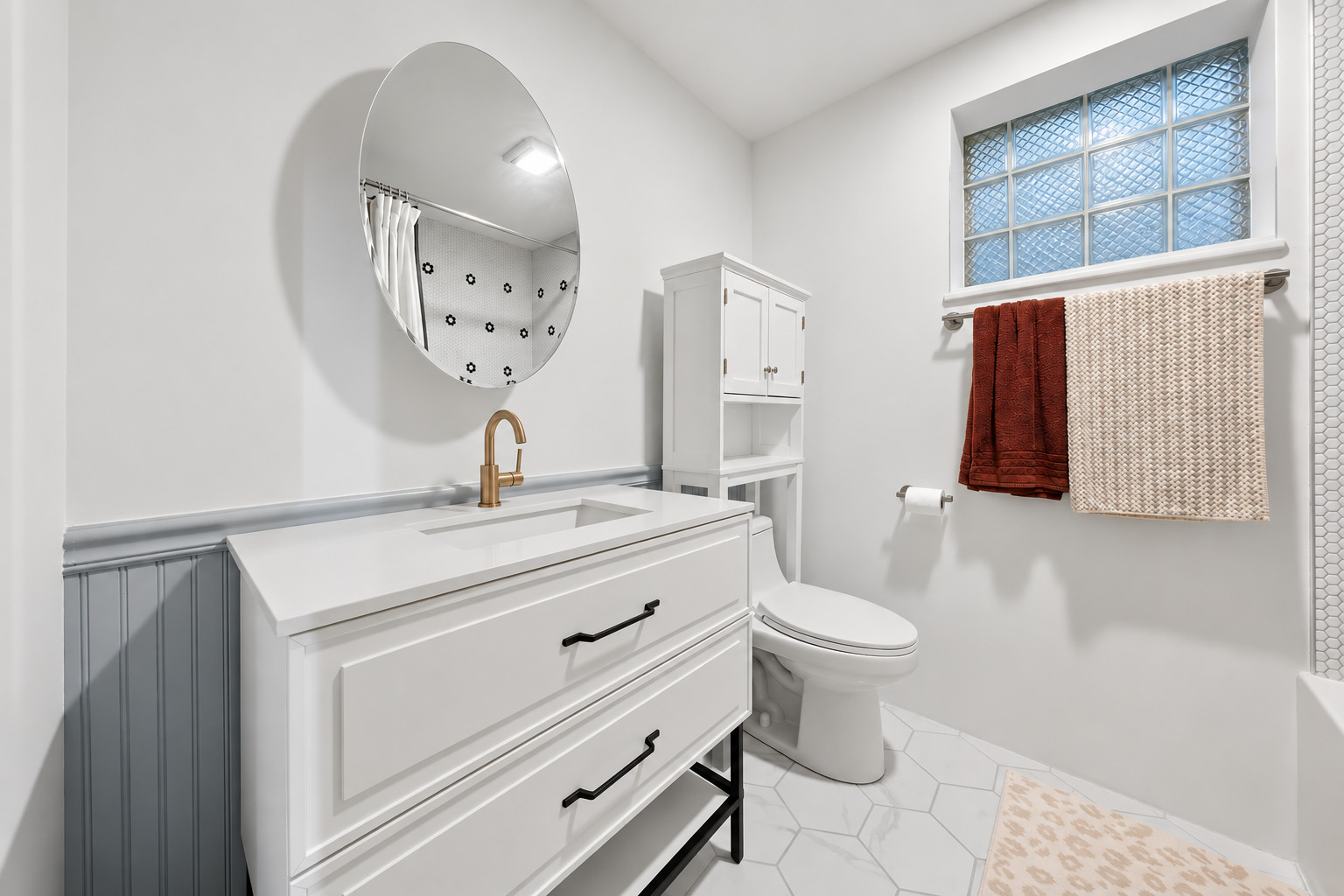 2315 S Hoyne Avenue Property Photo 7