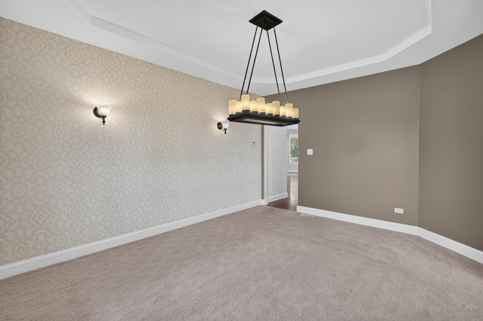 21052 S States Lane Property Photo 15