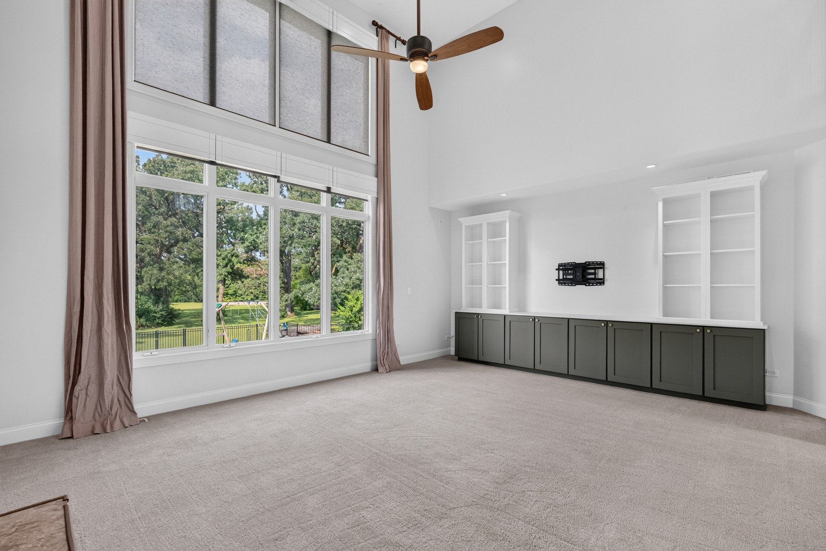 21052 S States Lane Property Photo 18