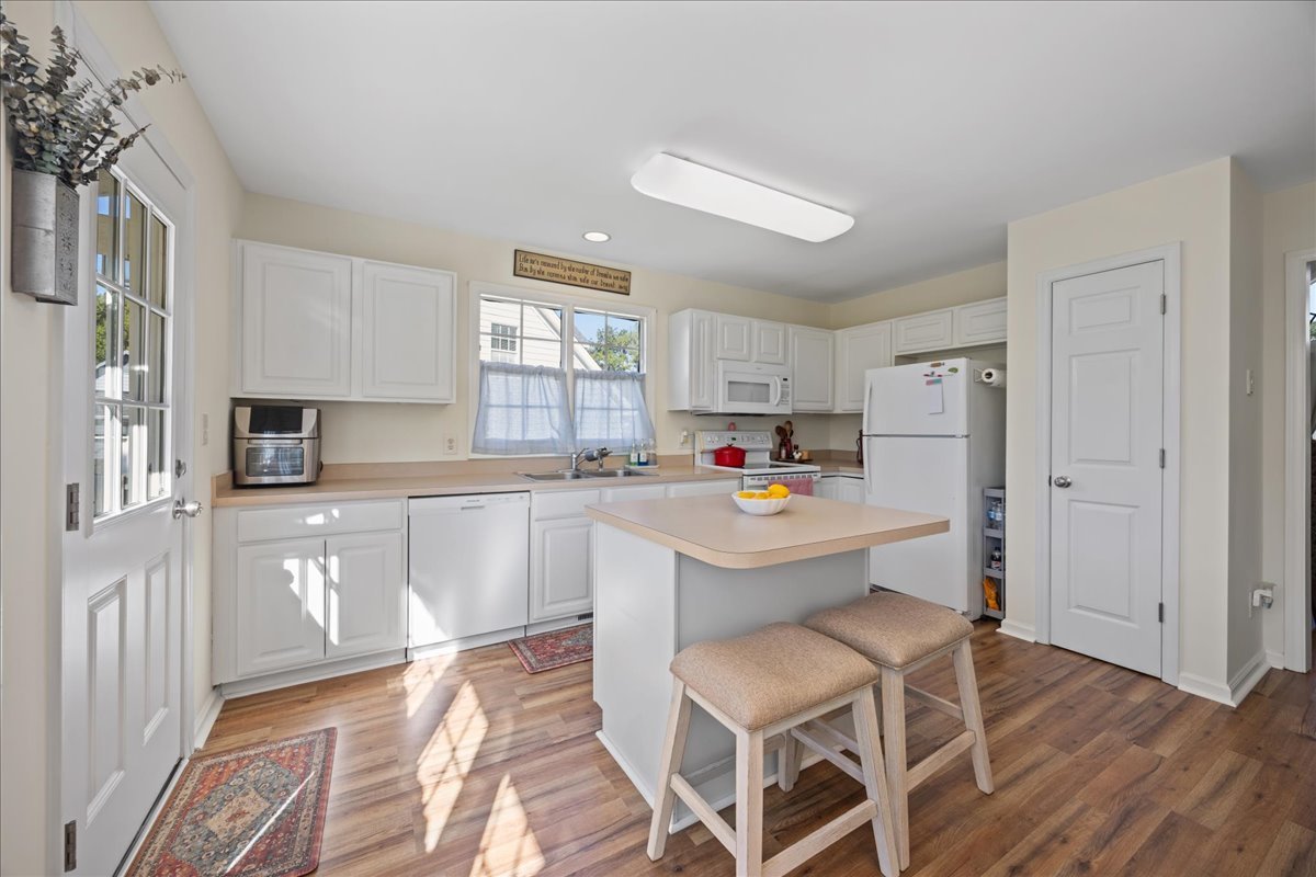 2660 Bowden Drive Property Photo 10