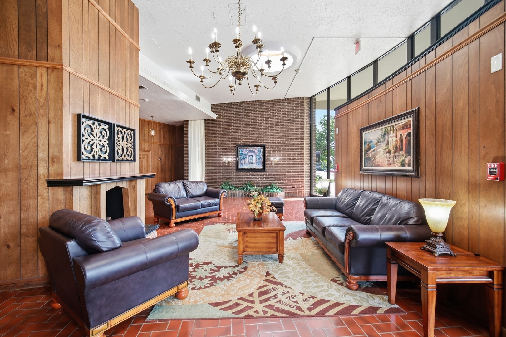 40 N Tower Road 7e Property Photo 3