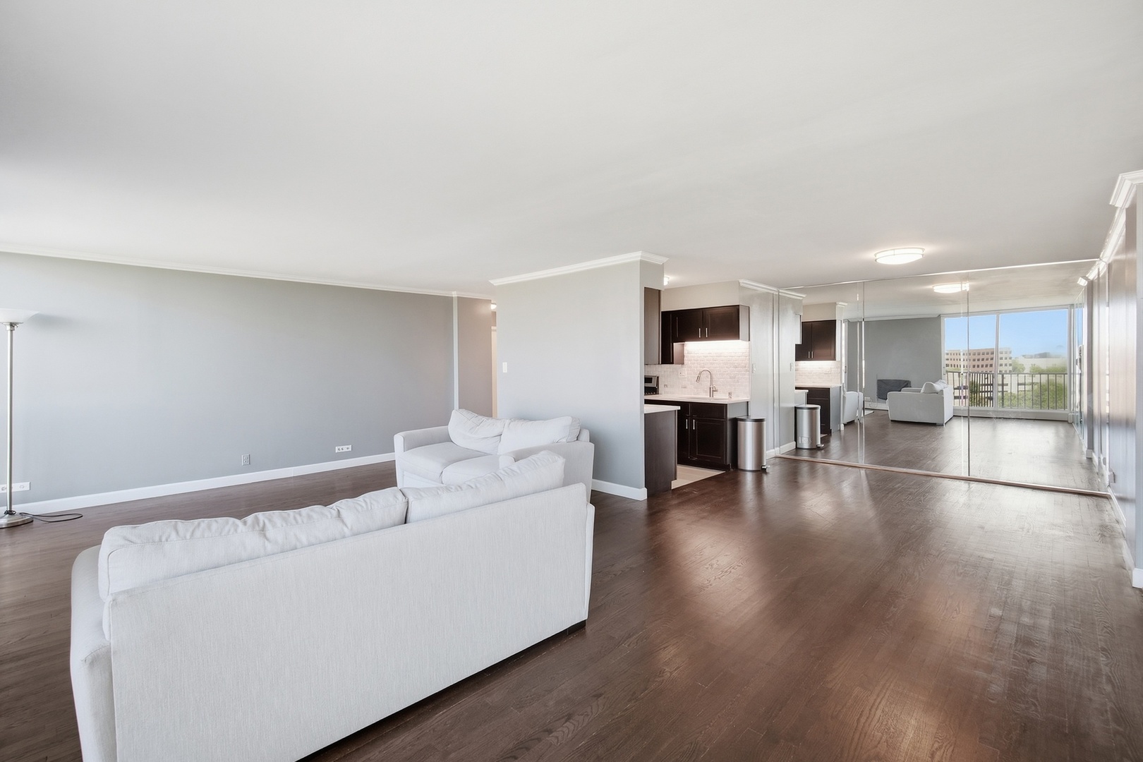 40 N Tower Road 7e Property Photo 6