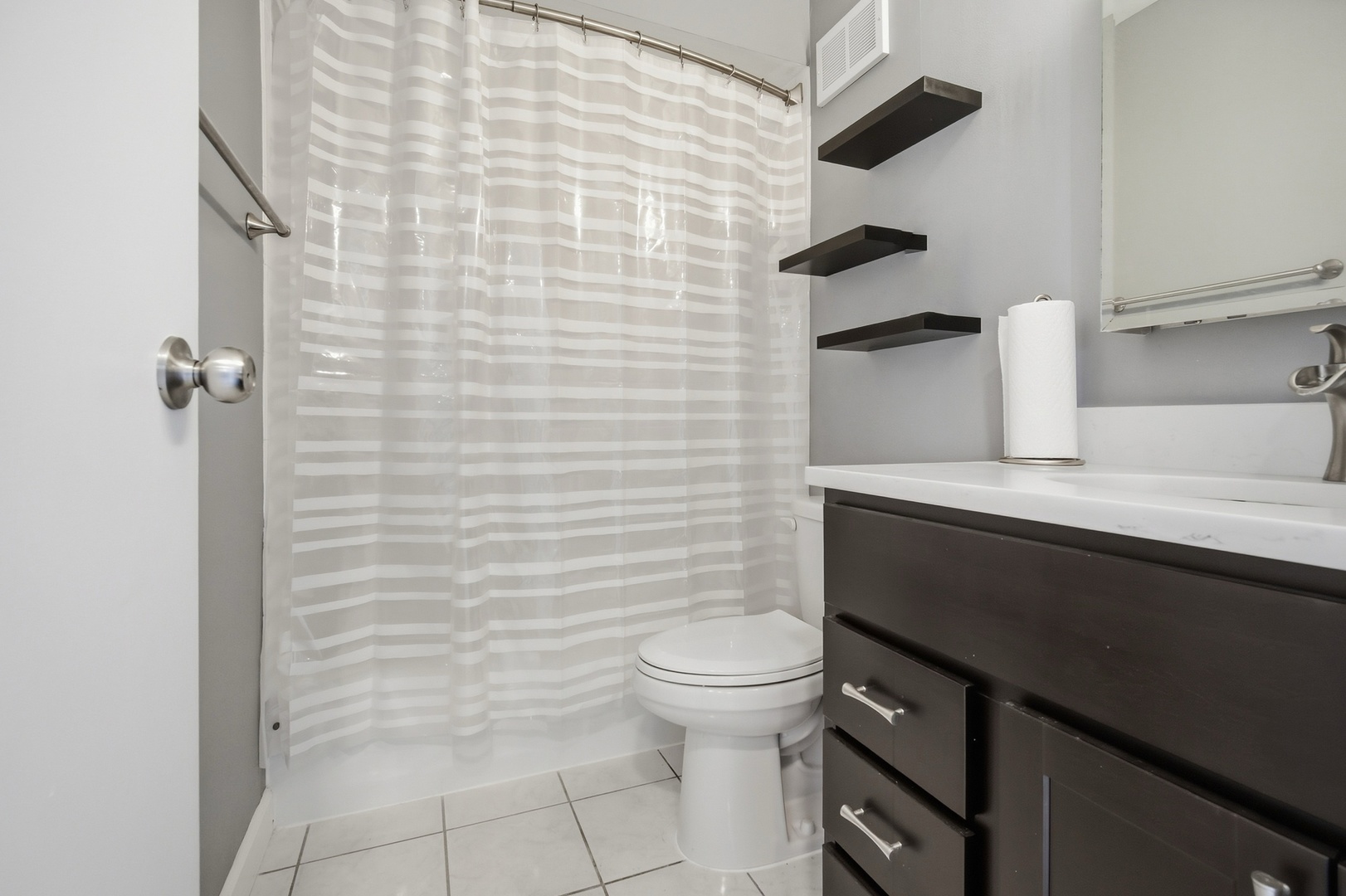 40 N Tower Road 7e Property Photo 14