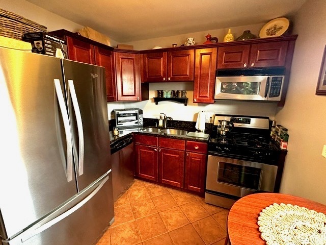 5901 N Naper Avenue 1c Property Photo 9