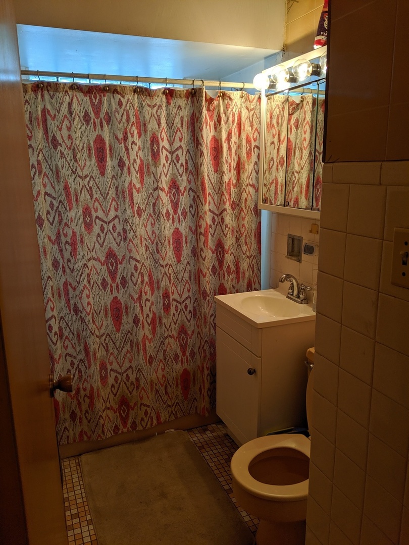 9731 S Michigan Avenue Property Photo 11