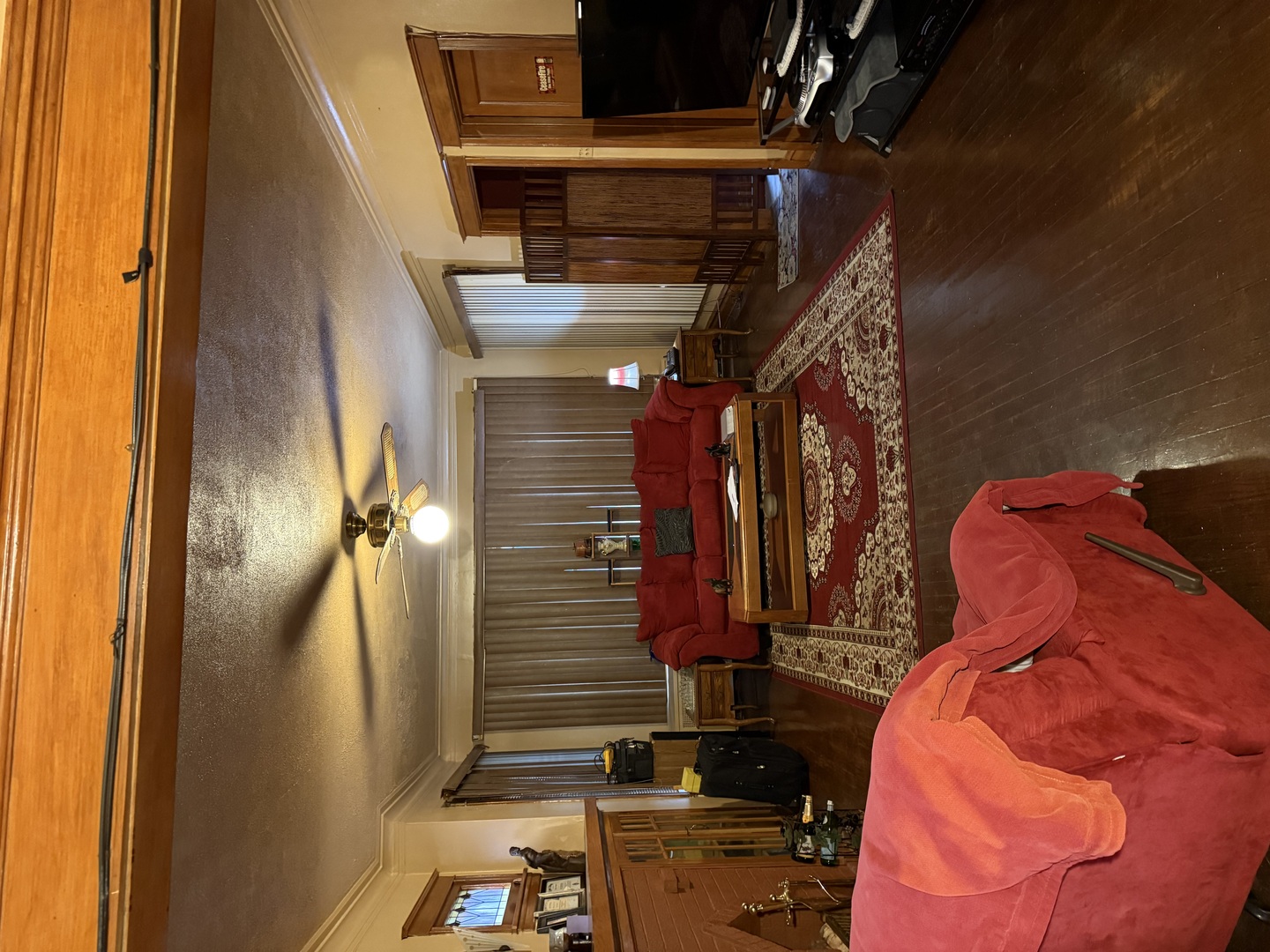 6411 S Rockwell Street Property Photo 7